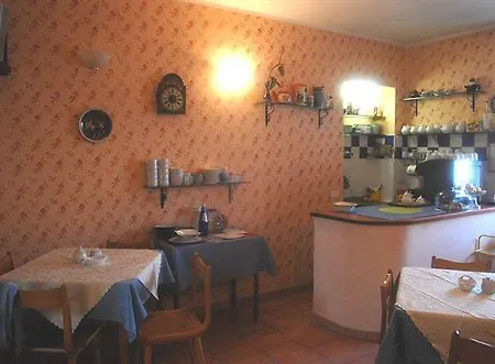 فندق Della Marianna 3*